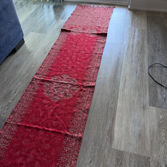 Pottery Barn 100% Wool Table Runner 18x108" Red Floral Paisley Fringe Home - Picture 6 of 9